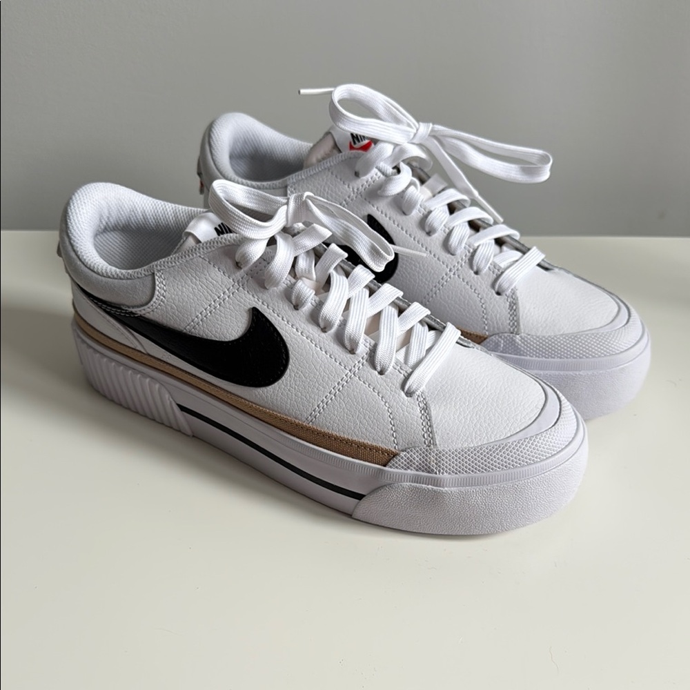 Nike White and Black Sneakers Sleek Design